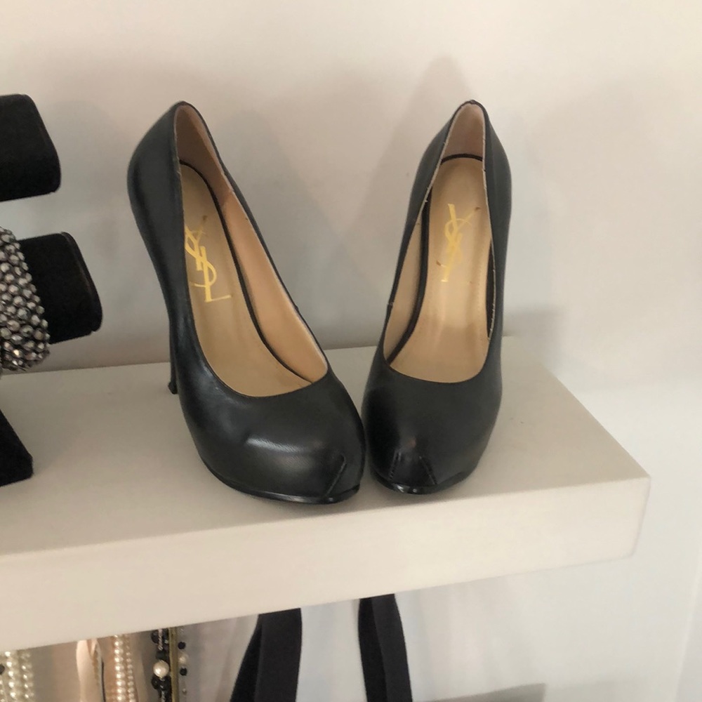 Platform pumps